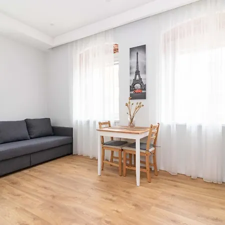 Top Street One Apartments, By Cohost Klaipeda Exterior photo
